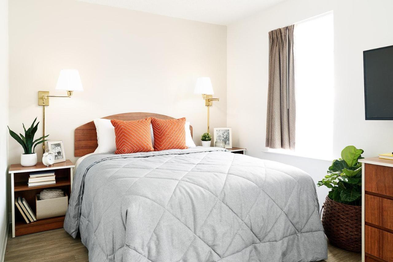 Intown Suites Extended Stay Pittsburgh Pa McCandless Township Exterior foto